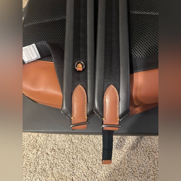 Coach Academy Backpack - Picture 6 of 9